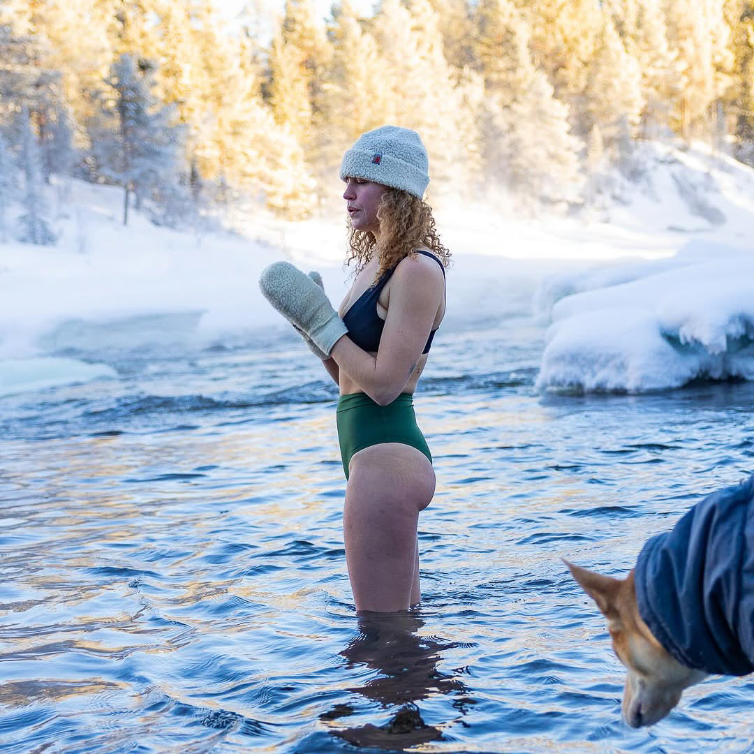 Freeze for a Moment – Feel Alive for Hours: The Joy of Winter Dips